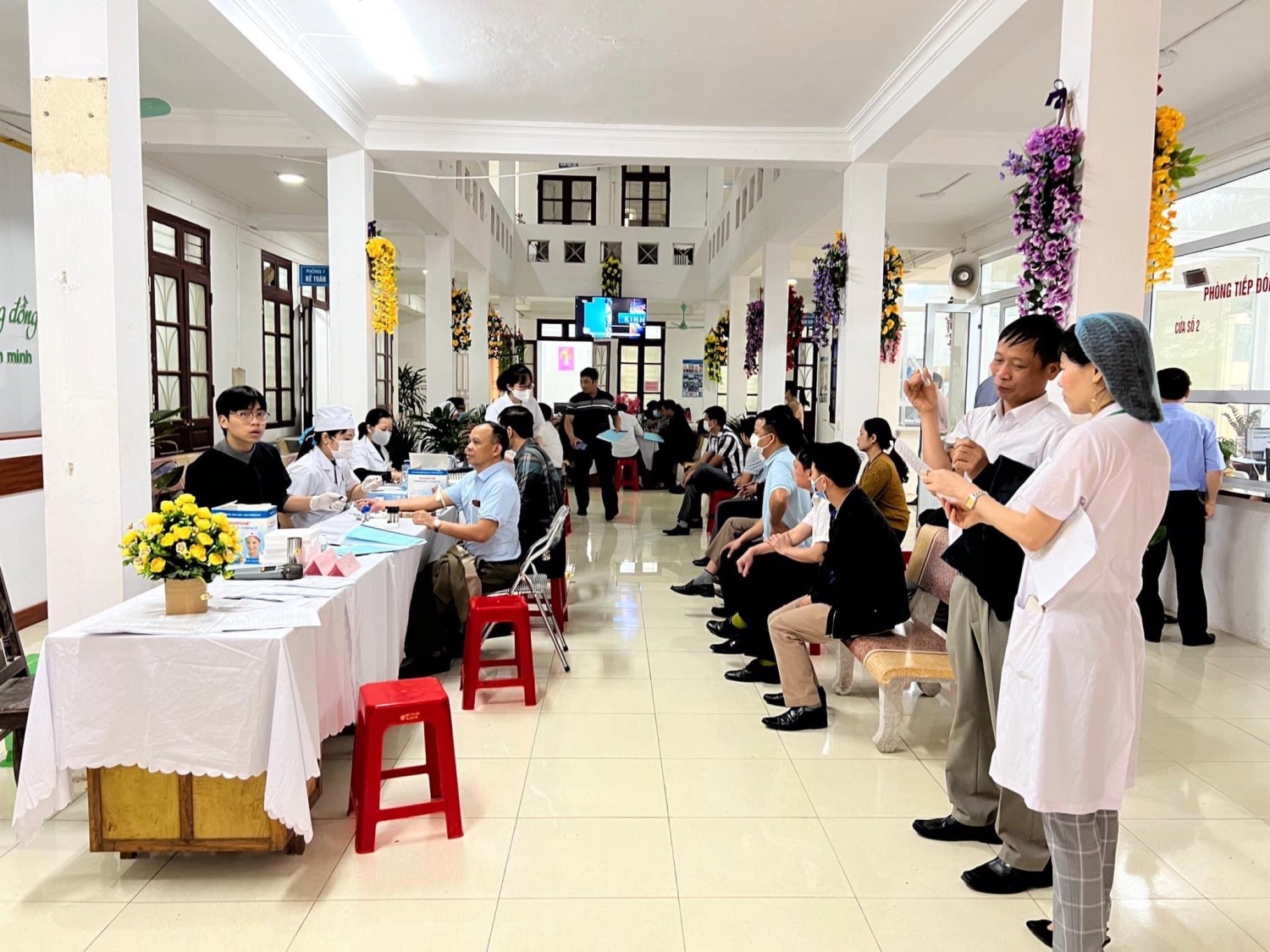 5de3fc9c8e3e5060092f (1)