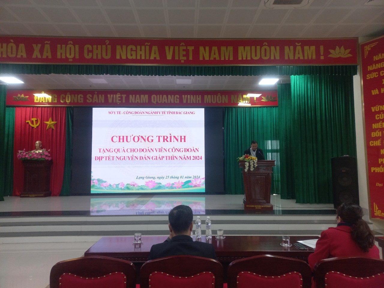 ea0902ec7a93d0cd8982