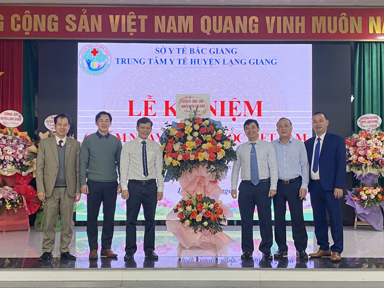 z5198759623630 b5aace1cfda7a350372399862139b8b0