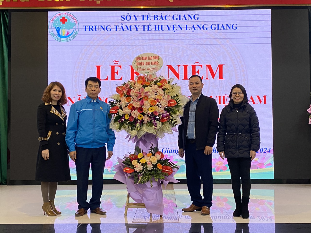 z5198778909465 cee56128c4efa062a8651d74013e7412