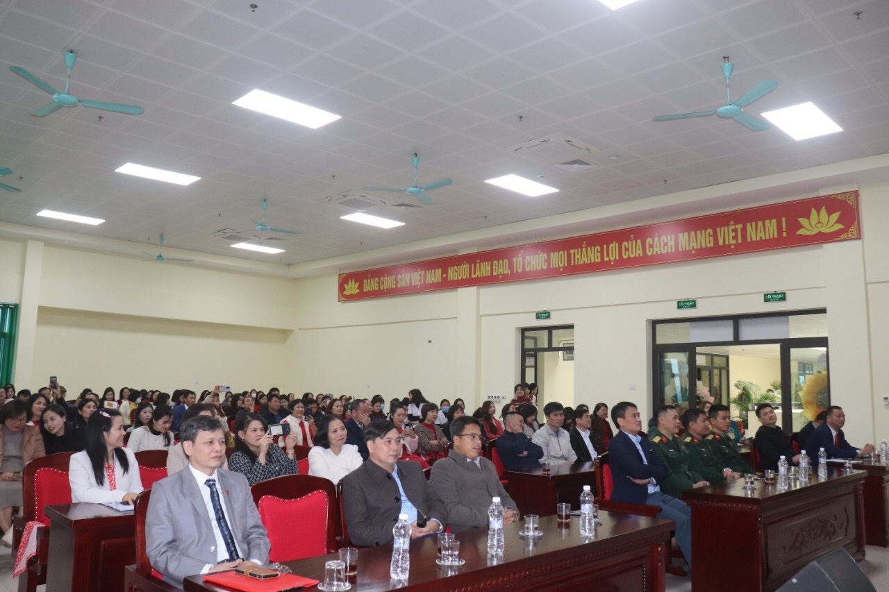 z5198796411301 a4a353780a617e4c6b27a2d4b3cb820d