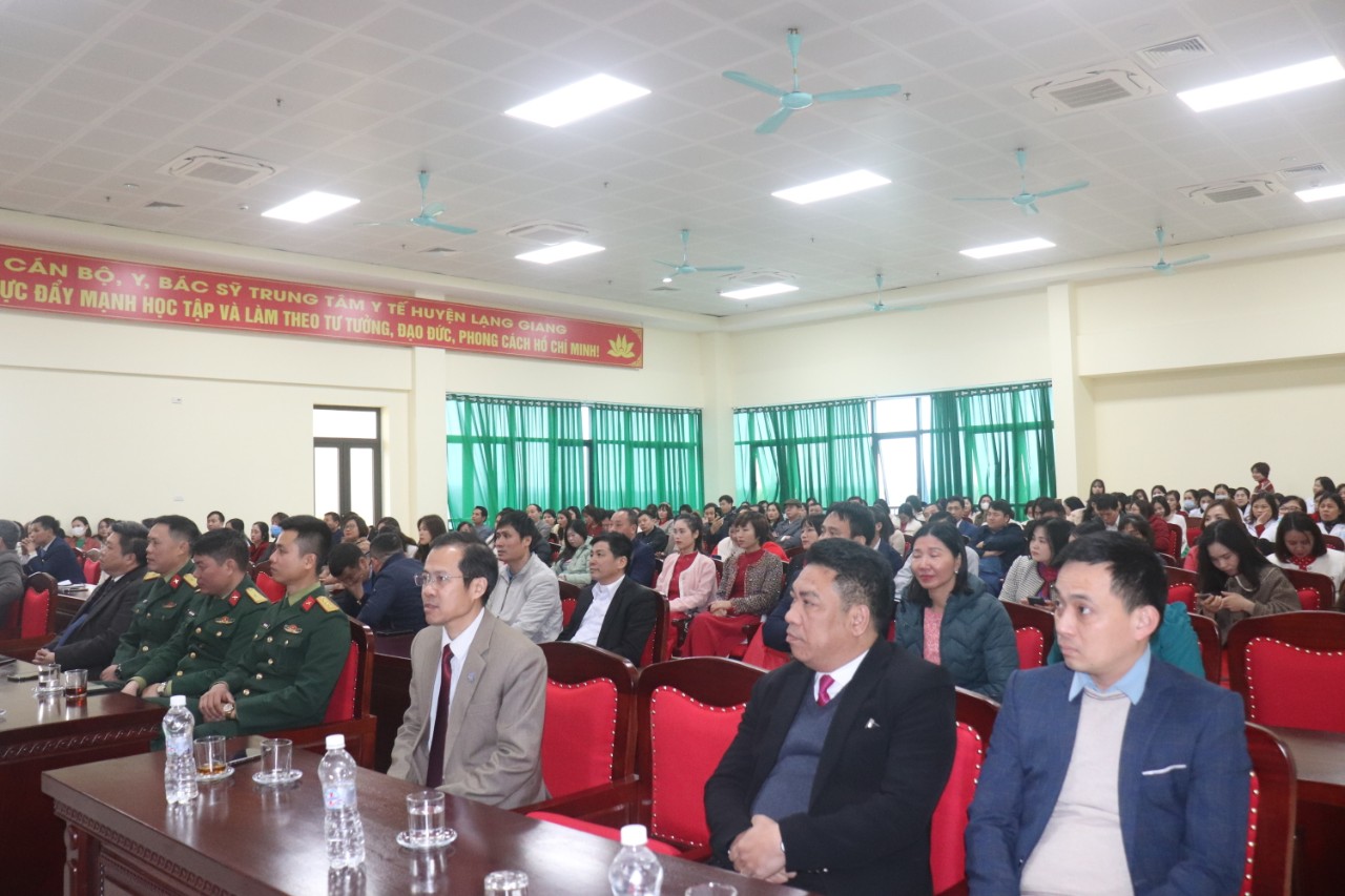 z5198799481974 25ad338eadf99c6e8d902d301666820d