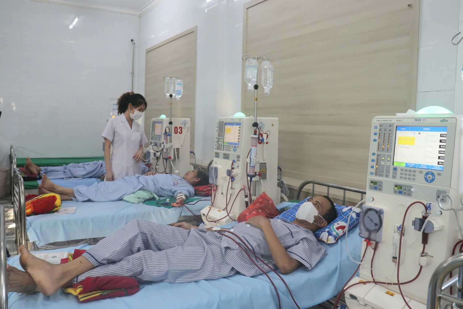 Chạy thận nhân tạo giúp cải thiện sức khỏe đối với những bệnh nhân suy thận